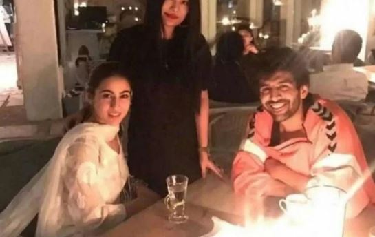 Photo of कार्तिक ने की सारा की ख्वाहिश पूरी, तस्वीरें वायरल