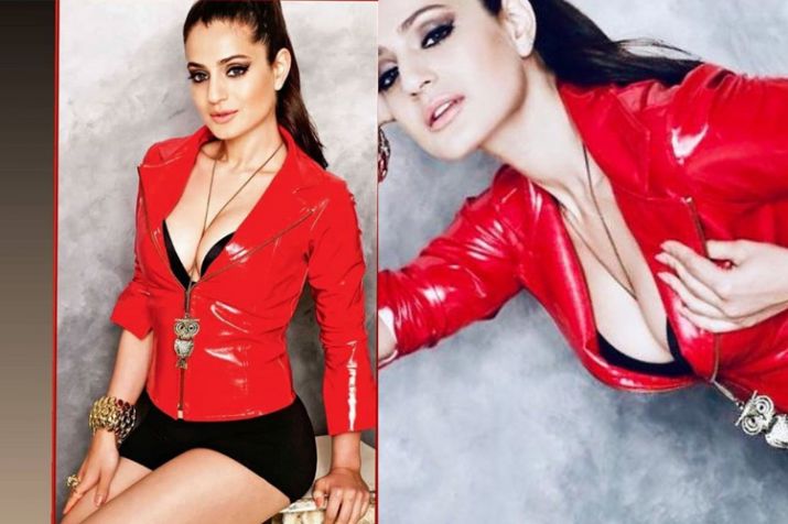 Ameesha-Patel-JUBILEEPOST