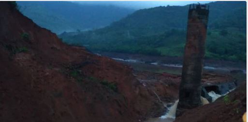 Photo of महाराष्ट्र: भारी बारिश से रत्नागिरी में बांध टूटा, 6 लोगों की मौत