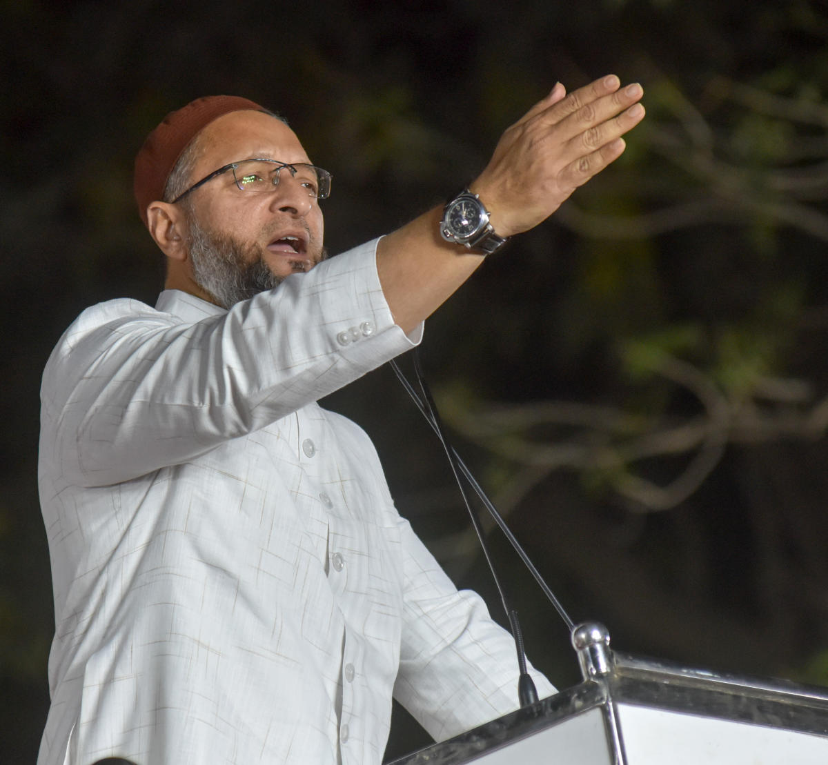 Photo of उत्तर प्रदेश की 100 सीटों पर उम्मीदवार तलाश रहे हैं ओवैसी