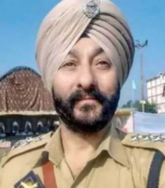 Photo of पाकिस्तान से संवेदनशील जानकारियां साझा कर रहा था निलंबित डीएसपी देवेन्द्र सिंह