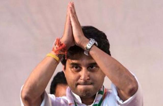 Photo of सिंधिया के चक्कर में बर्बाद हो गए कांग्रेस के आठ विधायक