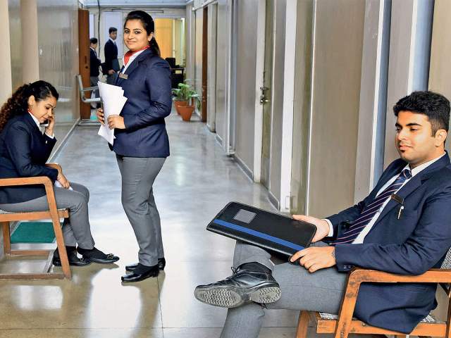 Photo of IIT से निकले इंजीनियरों को डेढ़ करोड़ रुपये का सालाना ऑफर