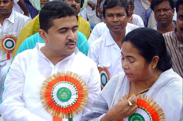 Photo of ममता और शुभेन्द्रु की बातचीत के बावजूद बीजेपी क्यों है उत्साहित