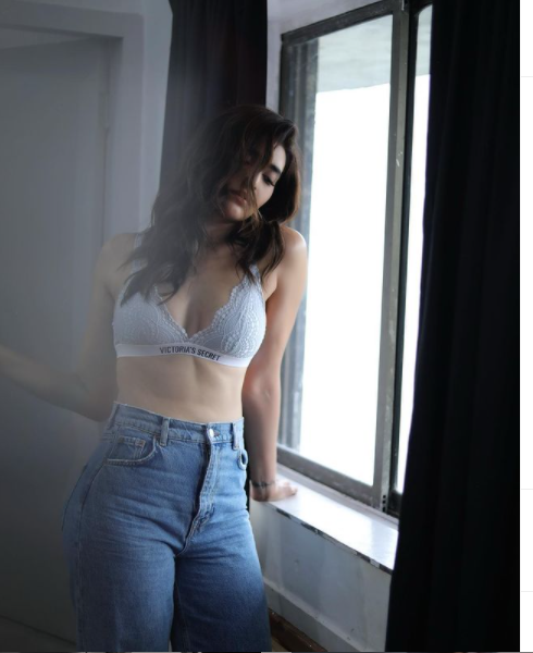 Photo of इस एक्ट्रेस ने कराया हॉट फोटोशूट, आपने देखा क्या …