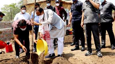 Photo of गांवो में नल से जल के लिए उज्जैन में चल रही इतने करोड़ की परियोजनाएं