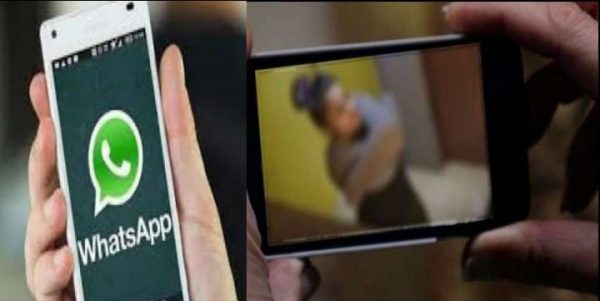 Photo of बेटी की चल रही थी ऑनलाइन क्लास तभी पिता ने भेज डाले अश्लील VIDEO और फिर…