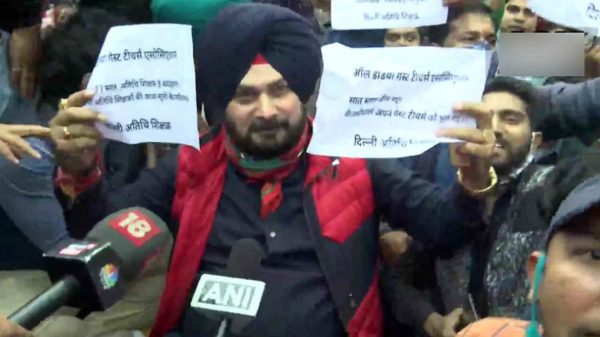 Photo of सिद्धू ने केजरीवाल सरकार की बढ़ाई टेंशन