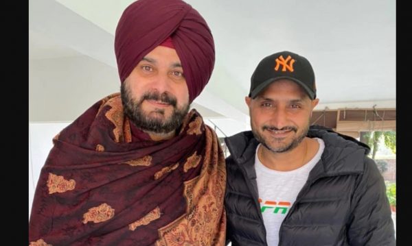 Photo of क्या क्रिकेटर हरभजन मिलाने वाले हैं कांग्रेस से हाथ?