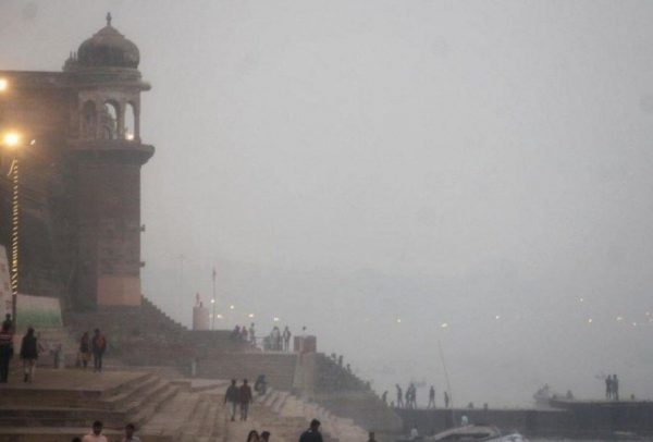 Photo of …और वाराणसी का अभी भी दम घुट रहा है