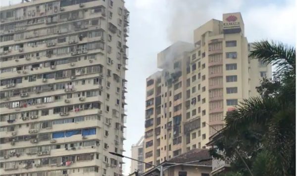 Photo of Mumbai  : बिल्डिंग में आग लगने से 7 की मौत, 17 घायल