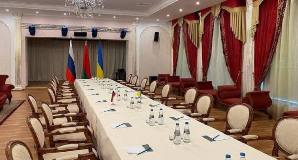 Photo of Russia Ukraine : दोपहर 3.30 बजे यूक्रेन-रूस के बीच बेलारूस में होगी बातचीत