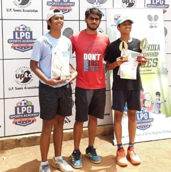 Photo of पश्चिम बंगाल की एलीना को तिहरे खिताब, लखनऊ की सासा बालिका अंडर-16 में उपविजेता