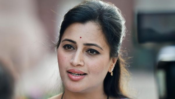 Photo of नवनीत राणा के बयान पर बवाल, विपक्ष ने साधा बीजेपी पर निशाना