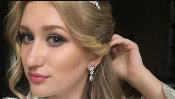 Photo of इस शख्स ने लड़की को दी अपने घर में पनाह लेकिन आ गया दिल और फिर जो हुआ…