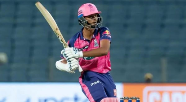 Photo of PBKS vs RR: यशस्वी और हेटमायर ने उड़ाई पंजाब की नींद , राजस्थान की जीत