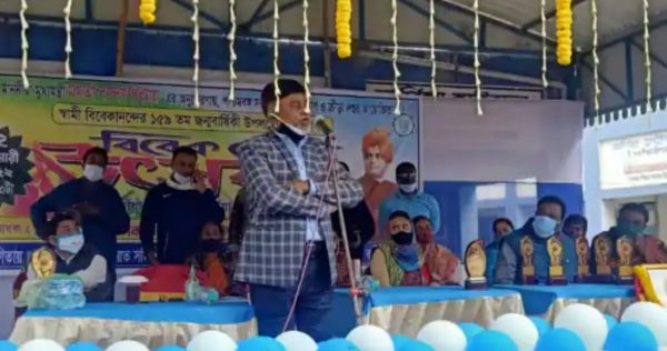 Photo of SSC घोटाला : ममता के एक और विधायक को ED ने किया तलब