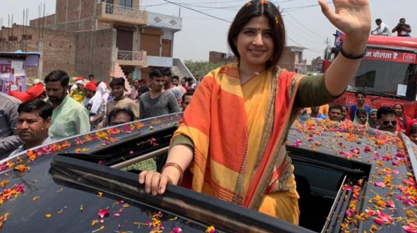 Photo of डिंपल यादव के पर्चा भरने की तैयारी हुई तेज !