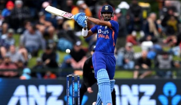 Photo of Ind Vs Nz 3rd ODI : न्यूजीलैंड ने वनडे सीरीज में भारत को 1-0 से हराया, बारिश की वजह से रद्द हुआ तीसरा मुकाबला