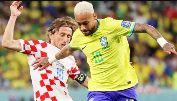 Photo of Fifa World Cup 2022 : क्रोएशिया ने पेनल्टी शूटआउट में तोड़ा ब्राजील का दिल, सेमीफाइनल में एंट्री