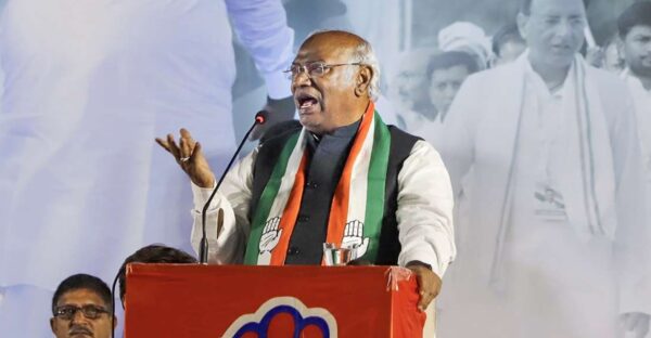 Photo of खरगे ने किसको बताया कन्वर्टेड CM?