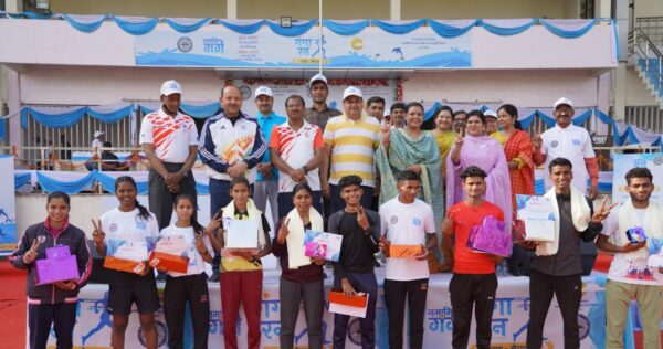 Photo of ‘गंगा रन’ में नीतू कुमारी और इस्लाम अली ने मारी बाजी