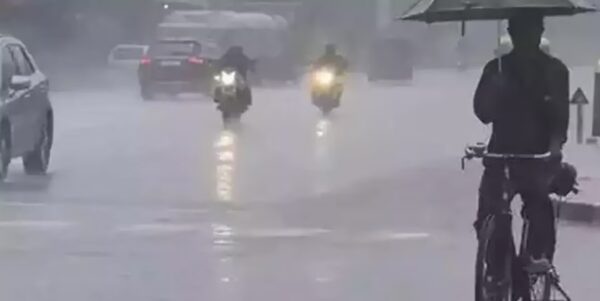 Photo of मौसम ने फिर बदला अपना मिसाज ,तेज हवा ने बढ़ाई ठंड