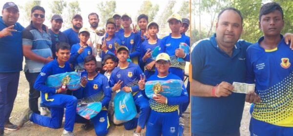 Photo of WOW ! गुलमोहर क्रिकेट अकादमी बना चैम्पियन, सर्वेश ने उड़ाया गेंदबाजों के होश