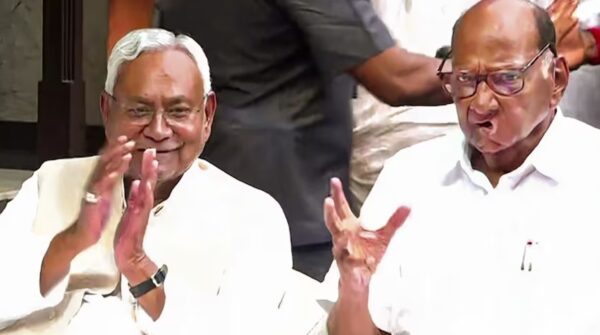 Photo of नीतीश कुमार ने बताया-क्या शरद पवार होंगे विपक्षी गठबंधन का चेहरा?