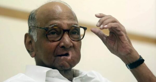 Photo of तो क्या तख्तापलट की कोशिश को मात देने के लिए शरद पवार ने दिया इस्तीफा?