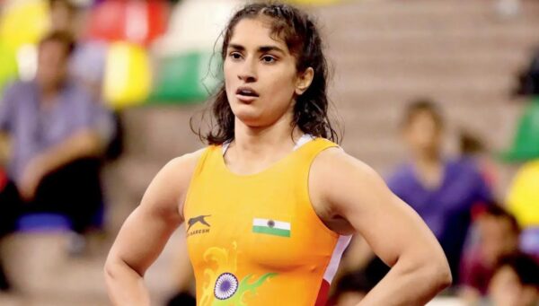 Photo of कौन बोल रहा है सच…कौन बोल रहा है झूठ लेकिन यौन शोषण वाली लड़की के चाचा ने क्या कहा…देखें पूरा Video