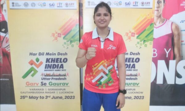 Photo of बैडमिंटन के फलक पर चमकने को तैयार UP की तनीषा