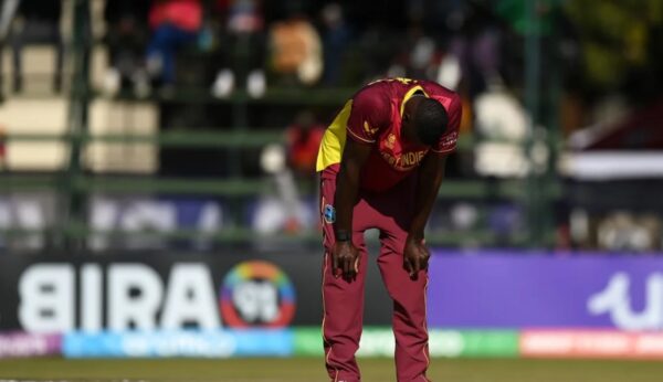 Photo of स्कॉटलैंड ने किया बड़ा उलटफेर, वर्ल्ड चैम्पियन West Indies ODI वर्ल्ड कप से बाहर