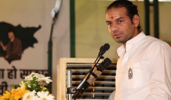 Photo of बिहार में भी नाम बदलने की सियासत, तेज प्रताप यादव ने बदला अटल पार्क का नाम