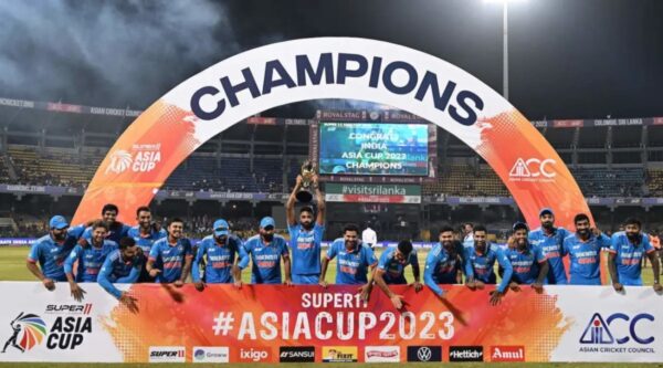Photo of सिराज के आगे लंका ढह गई…भारत बना एशिया का आठवीं बार चैम्पियन,देखें-रिकॉर्ड्स की झड़ी