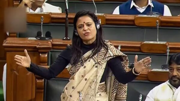 Photo of आरोपों से घिरीं महुआ मोइत्रा ने अपनी सफाई में क्या कहा?