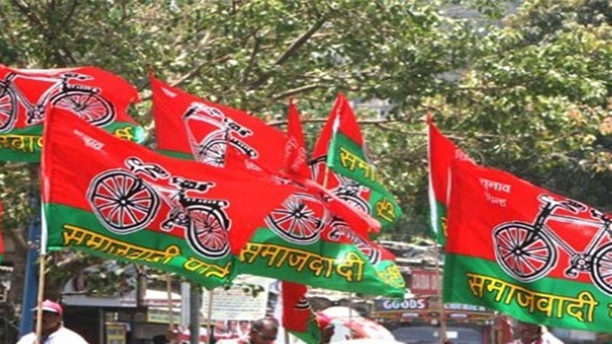 Photo of पंचायत चुनाव से पहले सपा में घमासान! मेरठ जिलाध्यक्ष ने पार्टी नेताओं को बताया “चोर”