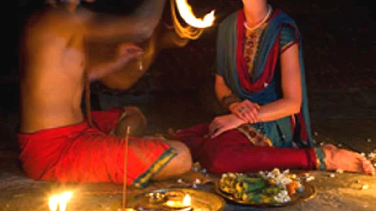 Photo of बेटे की चाहत में तांत्रिक के पास पहुंची महिला, प्राइवेट पार्ट छुआ फिर…