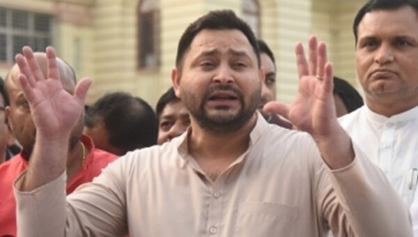 Photo of तेजस्वी की क्या है नीतीश को चेतावनी?