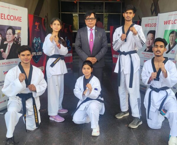 Photo of टीपीएल : लखनऊ के नवाबों के सामने पहले मैच में होगी बेंगलुरु निन्जा की चुनौती