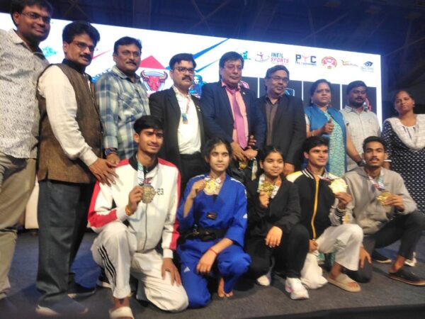 Photo of टीपीएल : रोमांचक मुकाबलों में दूसरी हार के साथ लखनऊ का सफर खत्म