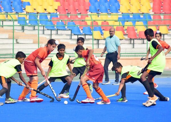 Photo of मेजबान यूपी ग्रेस सहित राउंडग्लास पंजाब हॉकी अकादमी की क्वार्टर फाइनल में इंट्री