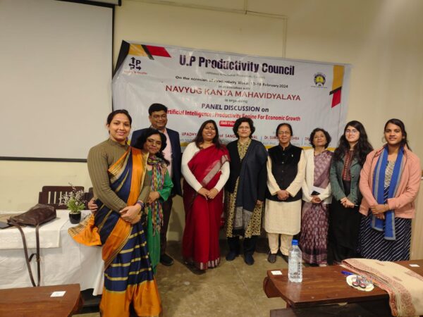 Photo of आर्टिफिशियल इंटेलिजेंस टूल का सावधानीपूर्वक प्रयोग कर महिलाएं हो सकती हैं आर्थिक रूप से संपन्न