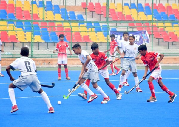 Photo of यूपी ग्रेस व पिछली उपविजेता राउंडग्लास पंजाब हॉकी अकादमी में होगी खिताबी टक्कर