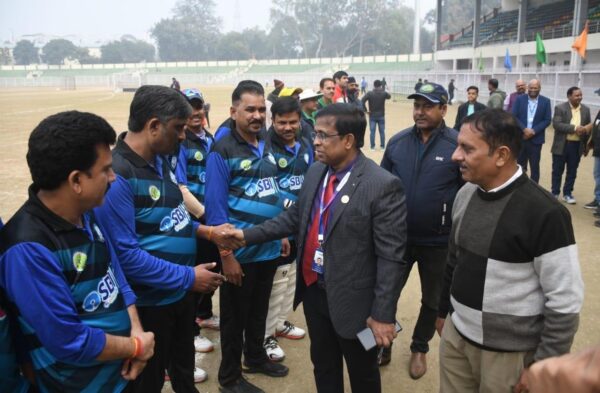 Photo of डीडी-एआईआर इलेवन व मान्यता प्राप्त पत्रकार एकादश की जीत से शुरुआत