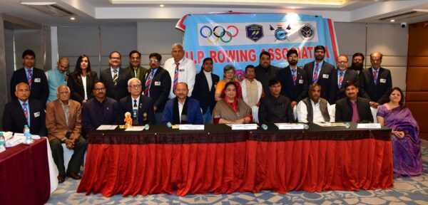 Photo of विधायक रानी पक्षालिका सिंह बनी उत्तर प्रदेश रोइंग एसोसिएशन की अध्यक्ष, सुधीर शर्मा फिर बने सचिव