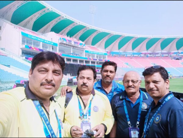 Photo of IPL में लखनऊ के एसपी सिंह व विकास पांडेय स्कोरिंग का दायित्व निभायेंगे