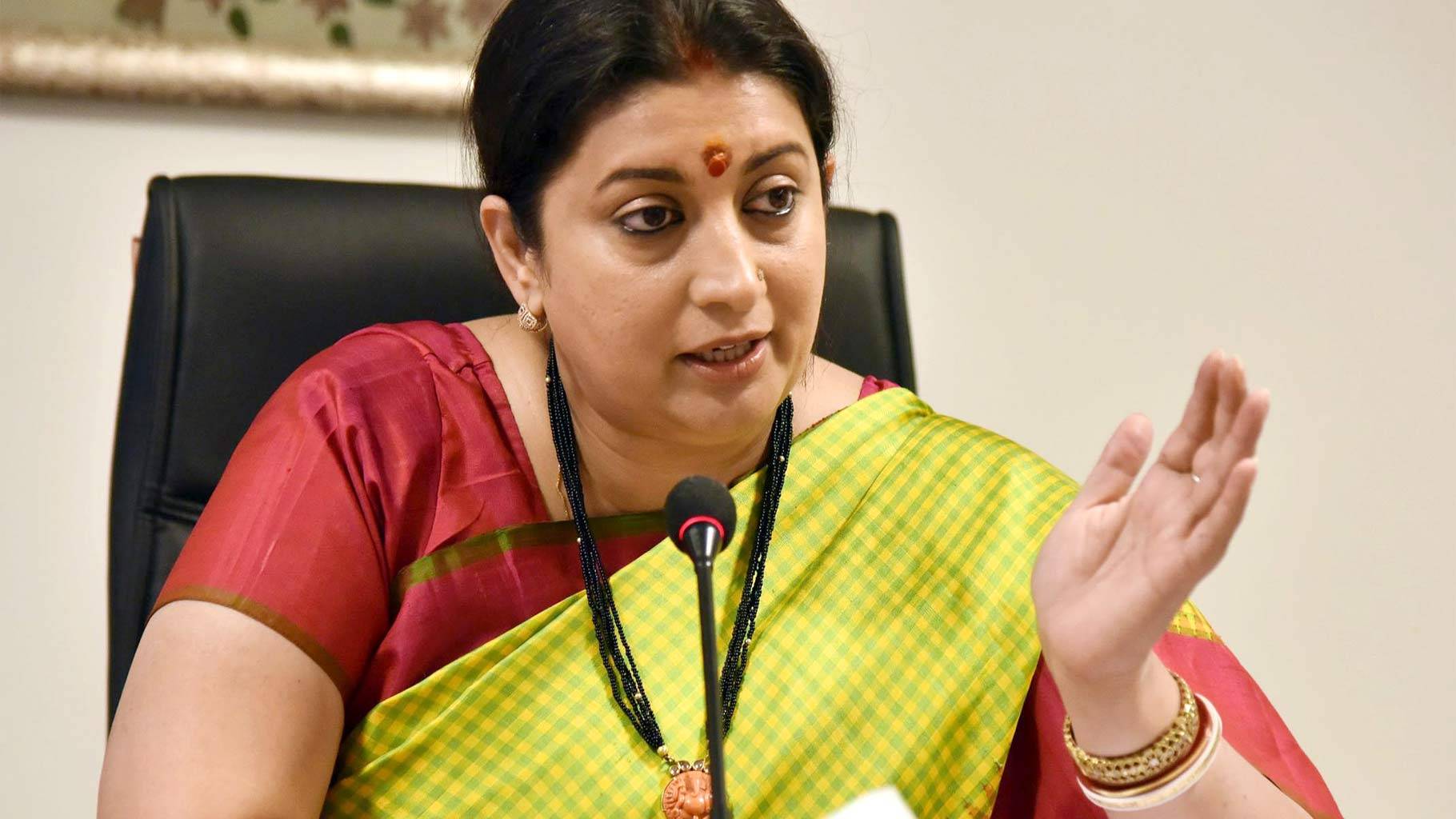 Photo of स्मृति ईरानी के ‘चारा चोर’ कहने पर भड़की राजद कहा कुछ ऐसा हुआ ट्रेंड