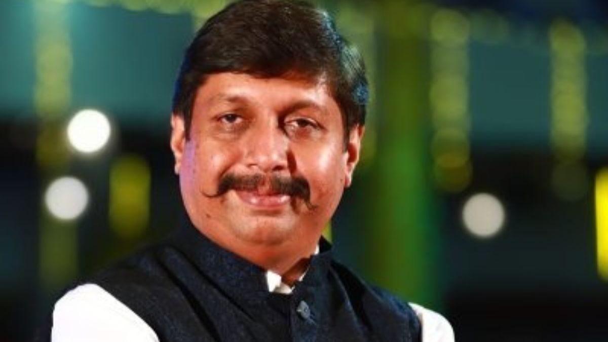 Photo of बीजेपी को झटका, धैर्यशील मोहिते पाटिल ने दिया इस्तीफा