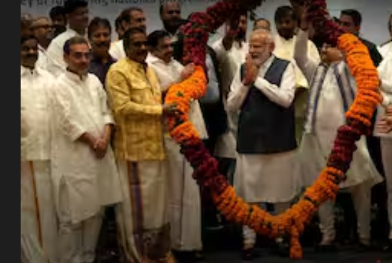 Photo of NDA ने सरकार बनाने का दावा पेश किया